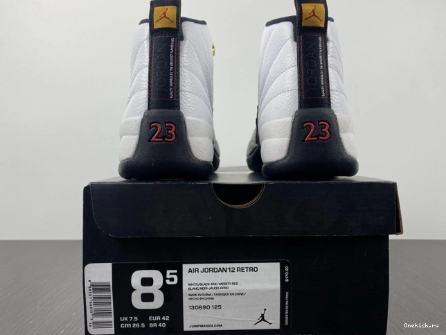 One Kick 130690-125 Taxi 12 Jordan (2013) Retro 0716